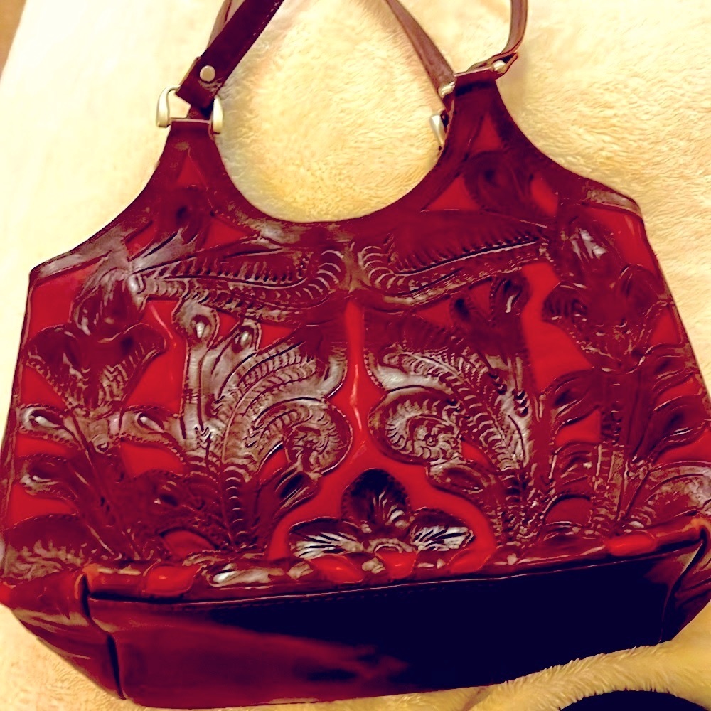 Vintage Red/brown floral Leather Handbag made in Paraguay